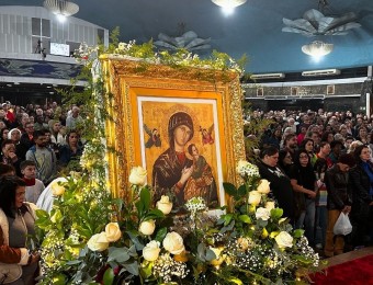 64ª Festa da Padroeira Mãe do Perpétuo Socorro reúne mais de 100 mil fiéis em Curitiba