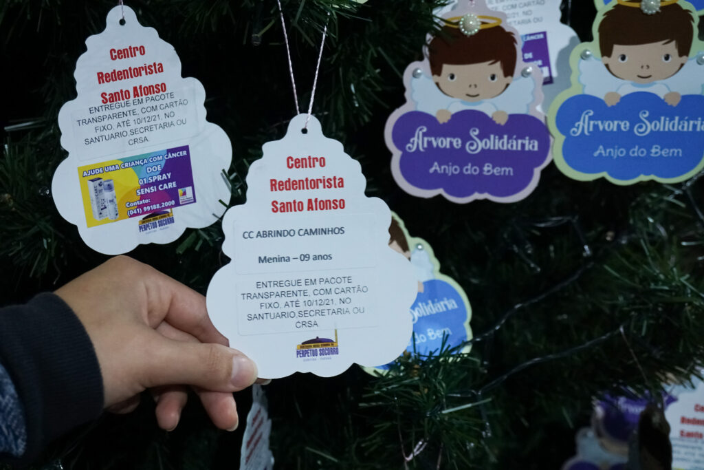 Santuário inaugura árvore de Natal solidária, neste sábado (12) 4 147045200f00c226befb3c4372e04ca7