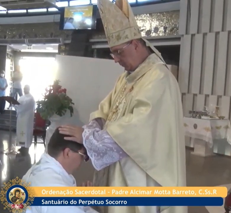 Congregação dos Missionários Redentoristas ganha mais um padre. Padre Alcimar Mota é ordenado em Curitiba/PR 5 4895dab33e47cdf7d8a6b10ad5310c23