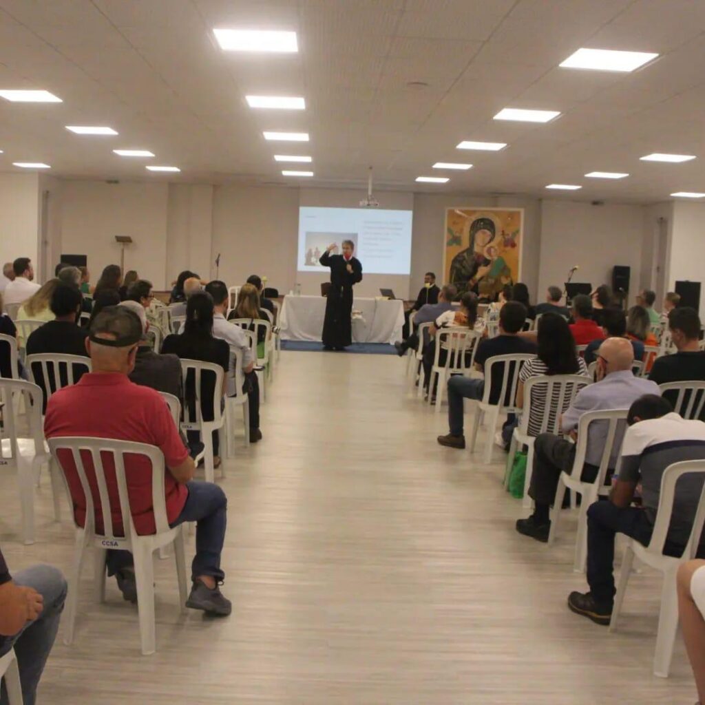 Santuário Perpétuo Socorro investe na formação evangelizadora 4 5752dc0c3fb427acd99bff3365ee03eb