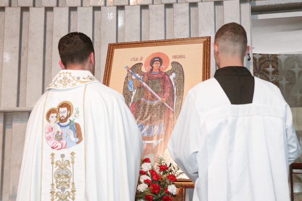 Santuário Perpétuo Socorro encerra a Quaresma de São Miguel Arcanjo 1 857efb03823c2ec26d1e964345d3ab35