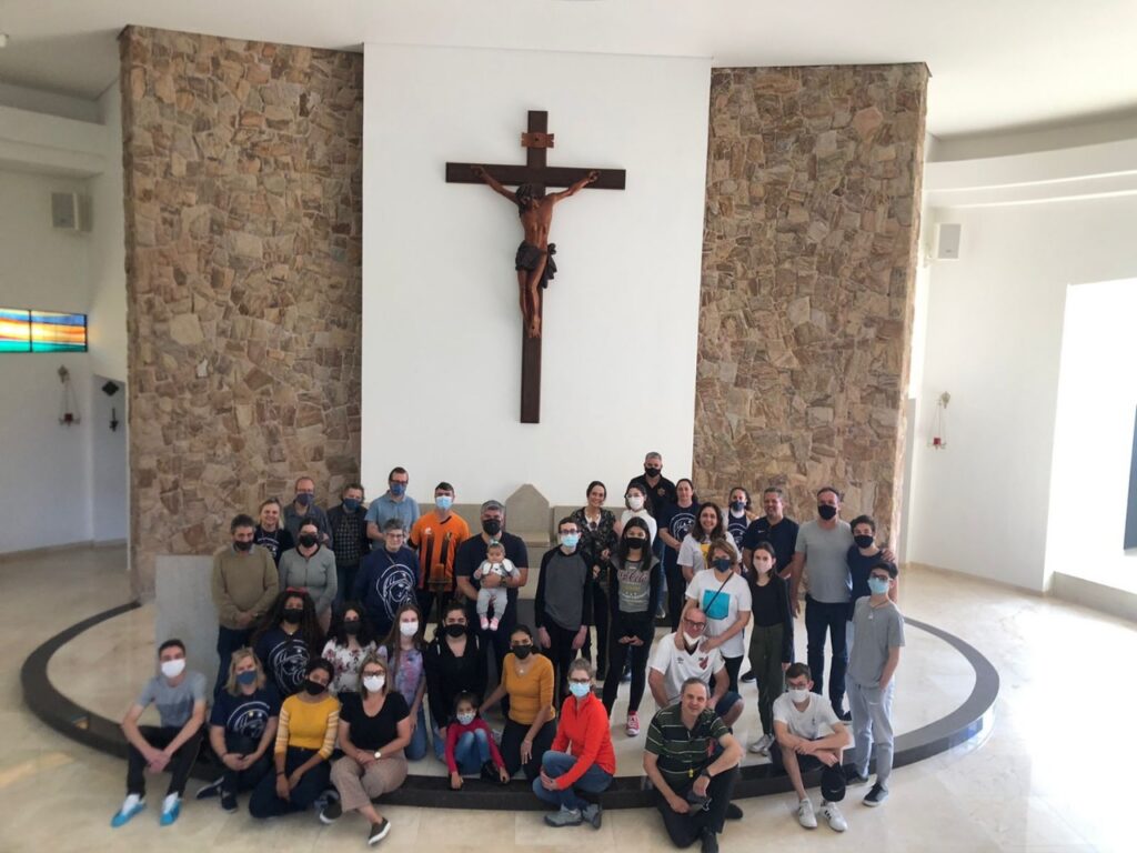 Que alegria servir ao Senhor! 4 93cbf9c6e3f46335f80dd375ca02f897