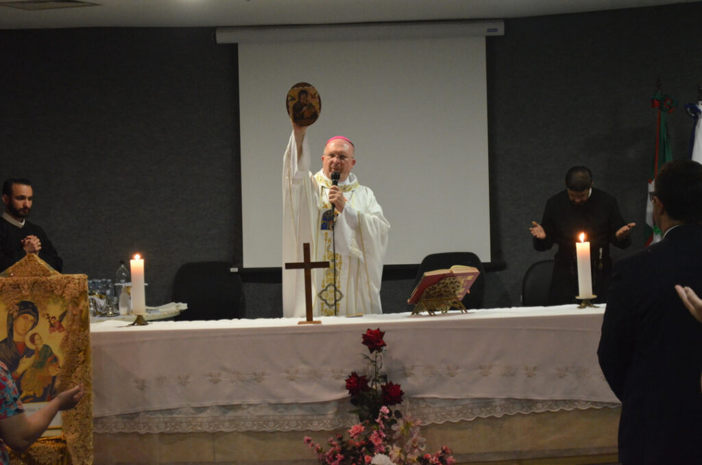 Oito Anos de Devoção a Nossa Senhora do Perpétuo Socorro na Polícia Federal de Curitiba 10 981555562497943a97f041ead315f0bc