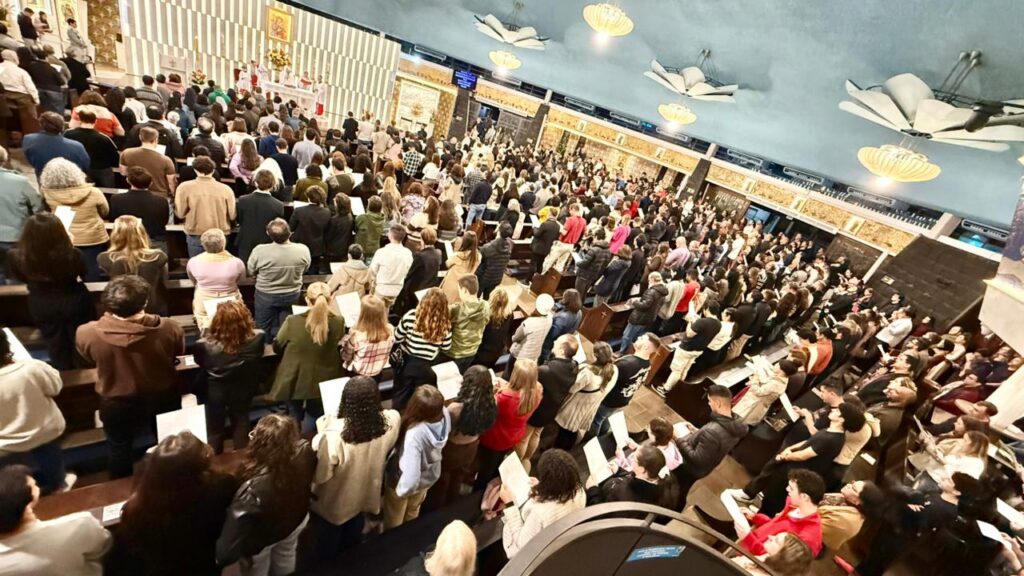 HOLY MASS may 2026