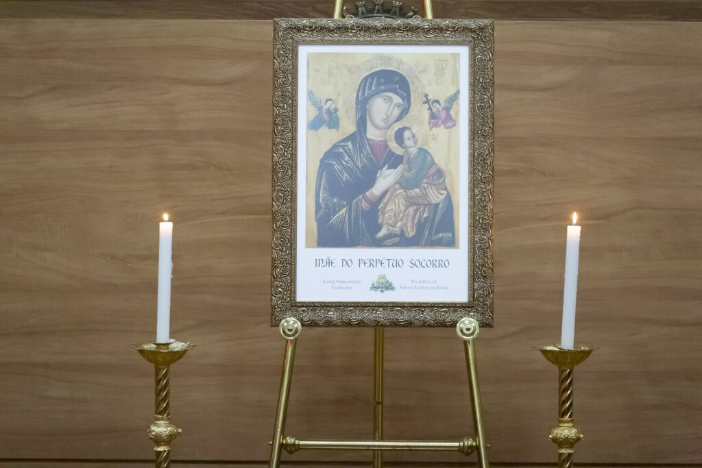 Homenagem solene por ocasião dos Jubileu de 100 anos de Novenas em honra a Nossa Senhora do Perpétuo Socorro 4 f5bba6f2dcb0302ebbe642d75f317779