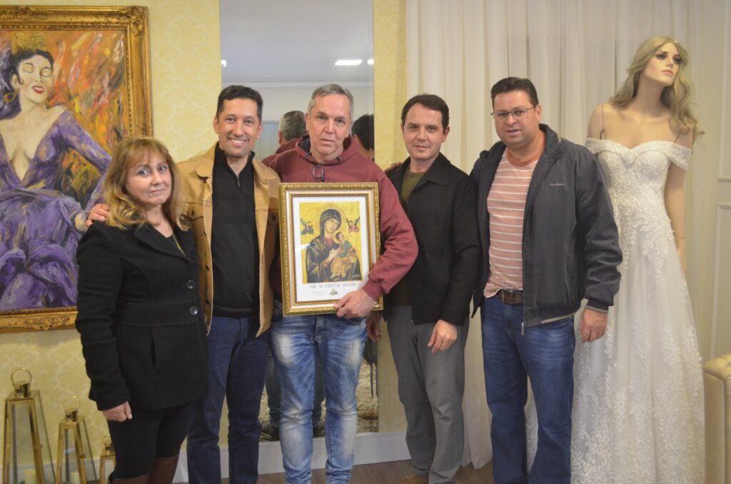 Missão de Gratidão: Missionários Redentoristas fortalecem laços com a Maison Julyo Borck 2 fc831651492c9e18532b966082d2b5b1