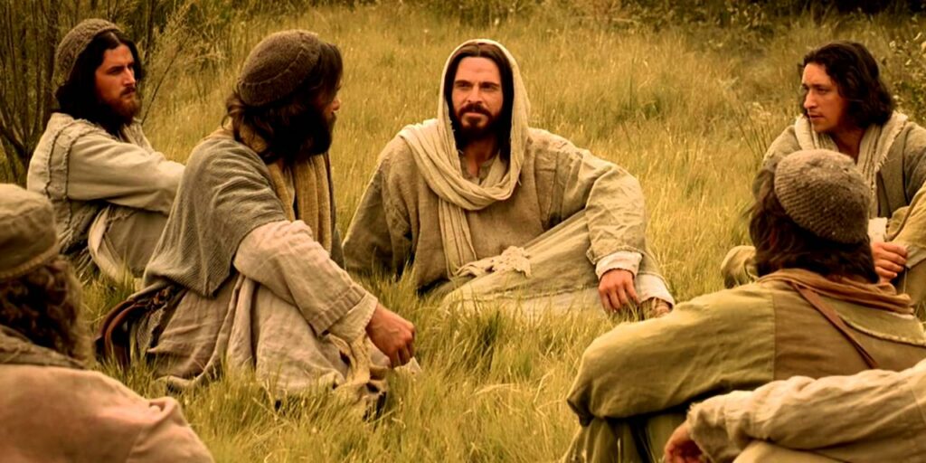 Quem se deixa guiar por Deus toma decisões acertadas - 16/09/2020 12 jesus com discipulos